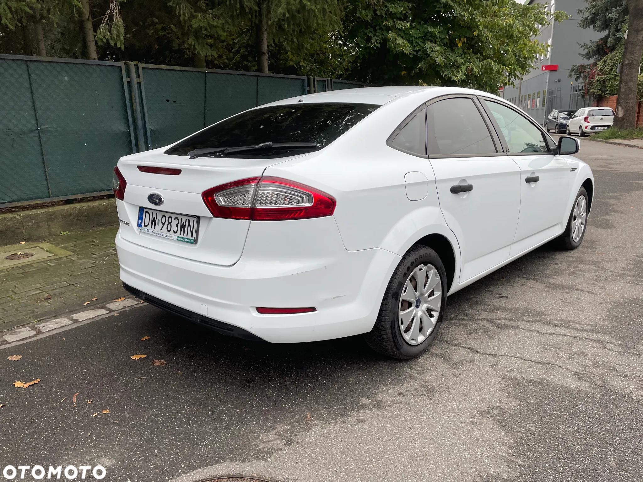 Ford Mondeo 1.6 Trend - 18