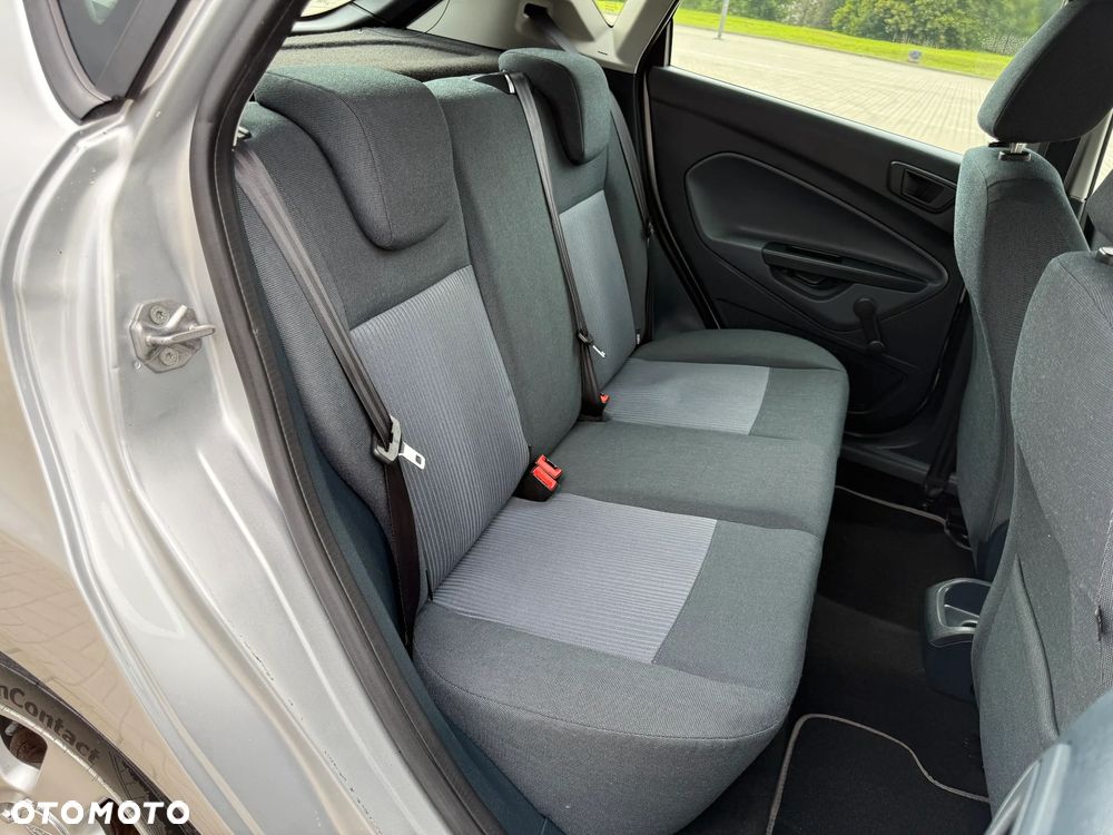 Ford Fiesta 1.25 Ambiente - 13