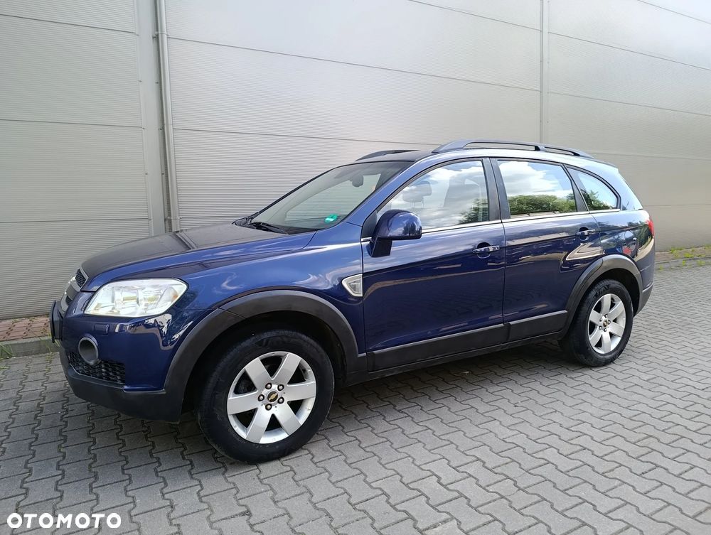 Chevrolet Captiva 2.4 4WD 7 Sitzer LT - 13