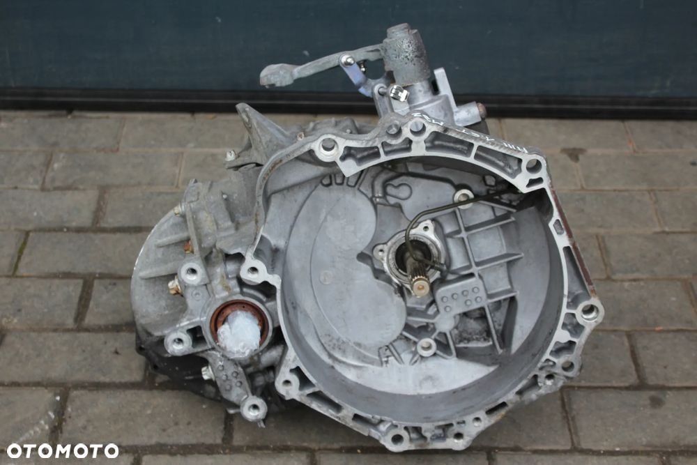 SKRZYNIA BIEGÓW M32 OPEL ASTRA H MERIVA A 1.6 TURBO