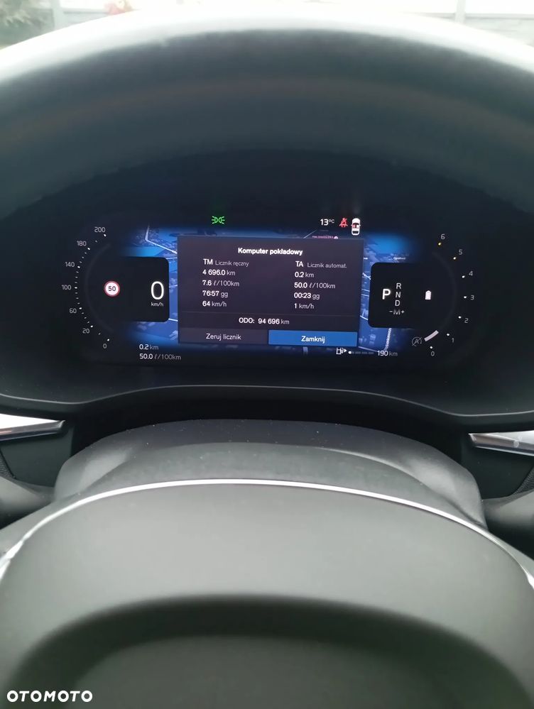 Volvo XC 60 B4 D AWD Plus Dark - 40