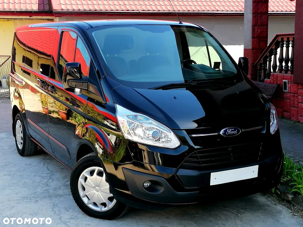 Ford custom - 2