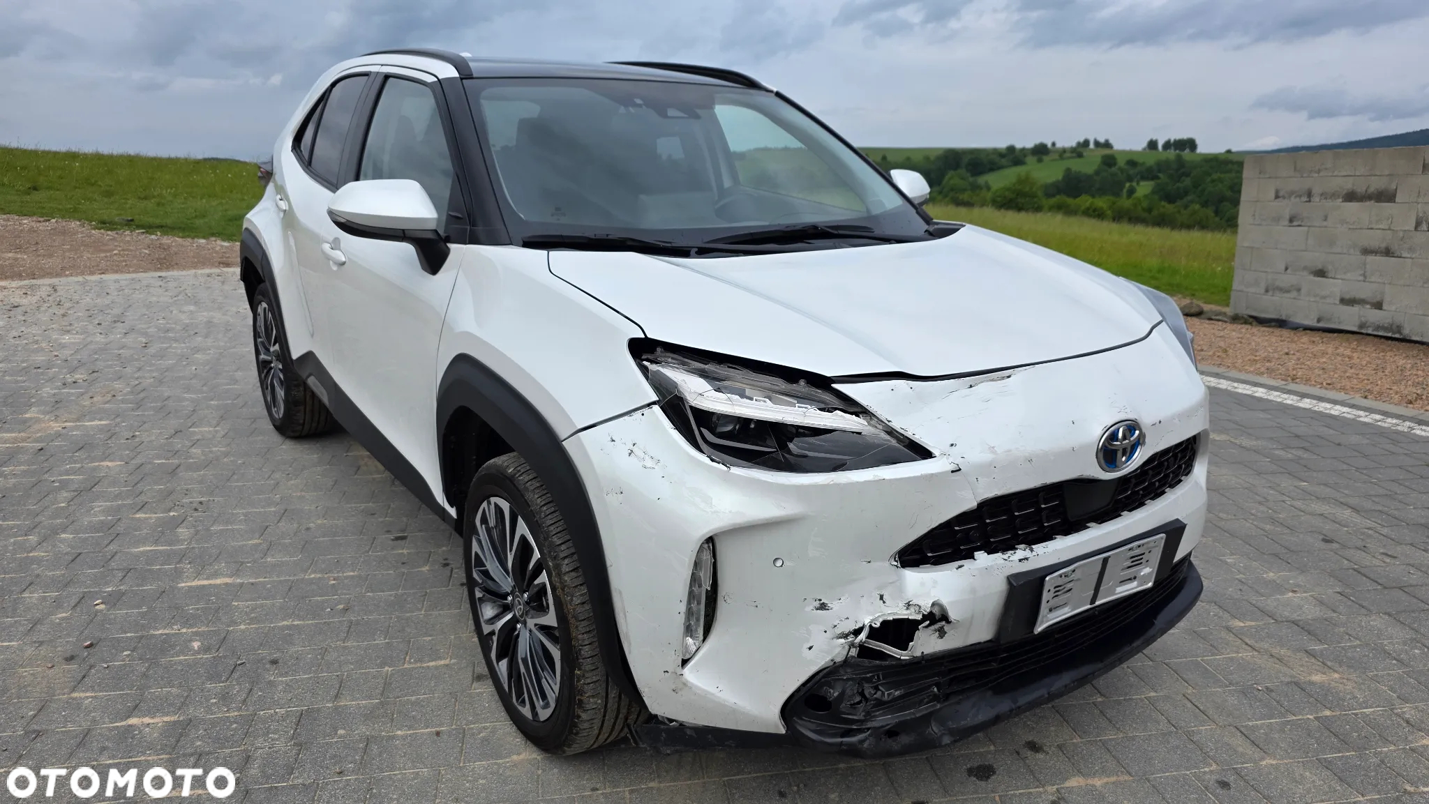 Toyota Yaris Cross Hybrid 1.5 Executive - 3