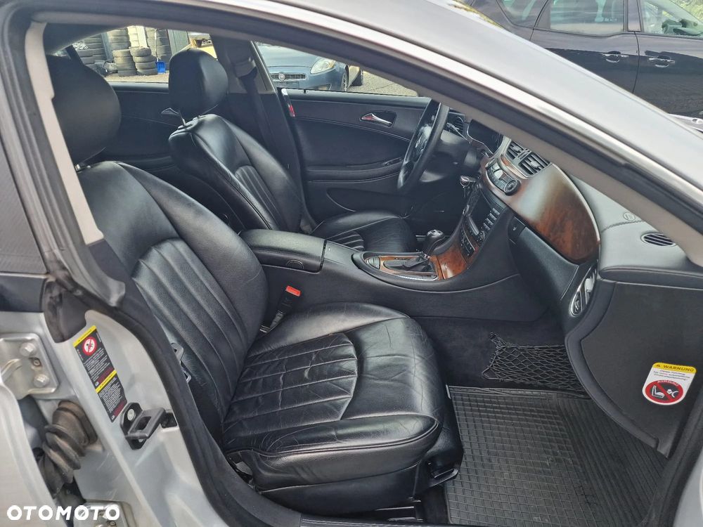 Mercedes-Benz CLS - 14