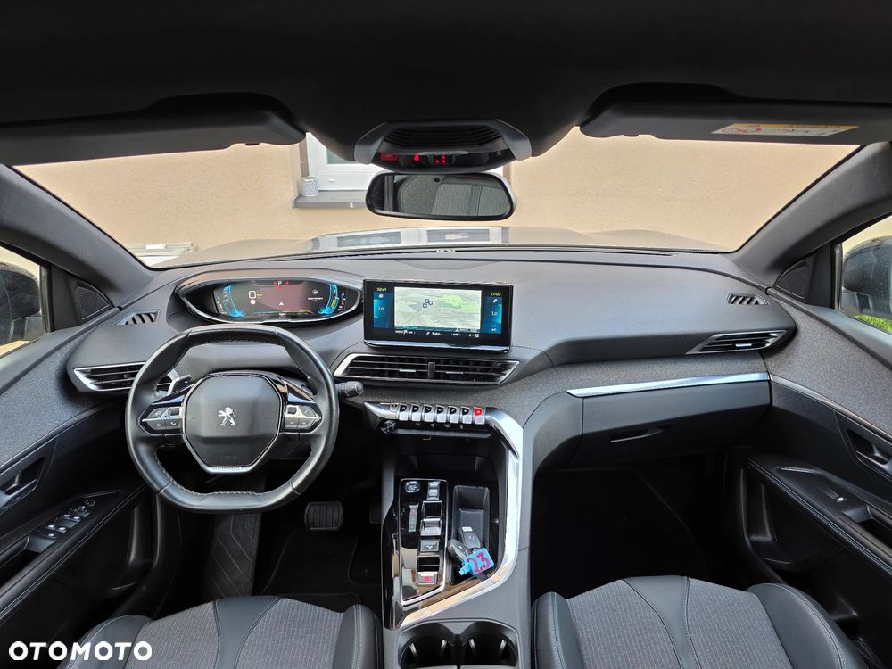 Peugeot 3008 1.6 PureTech Hybrid4 PHEV Allure S&S EAT8 - 31