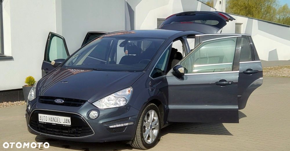 Ford S-Max - 8