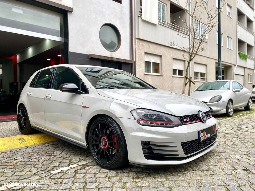 VW Golf 2.0 TSi GTi DSG - 10