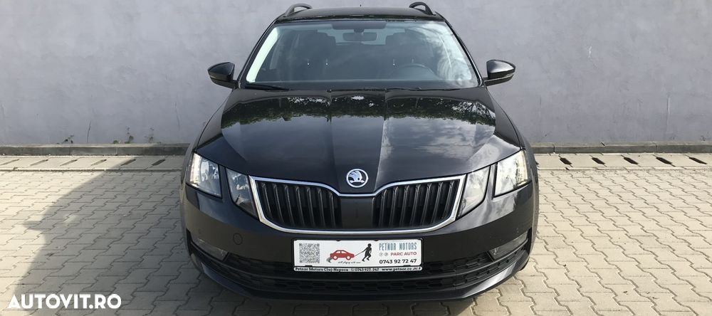 Skoda Octavia 1.6 TDI DSG Ambition - 12