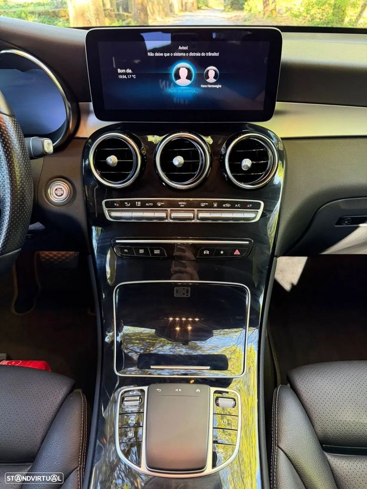 Mercedes-Benz GLC 300 - 29