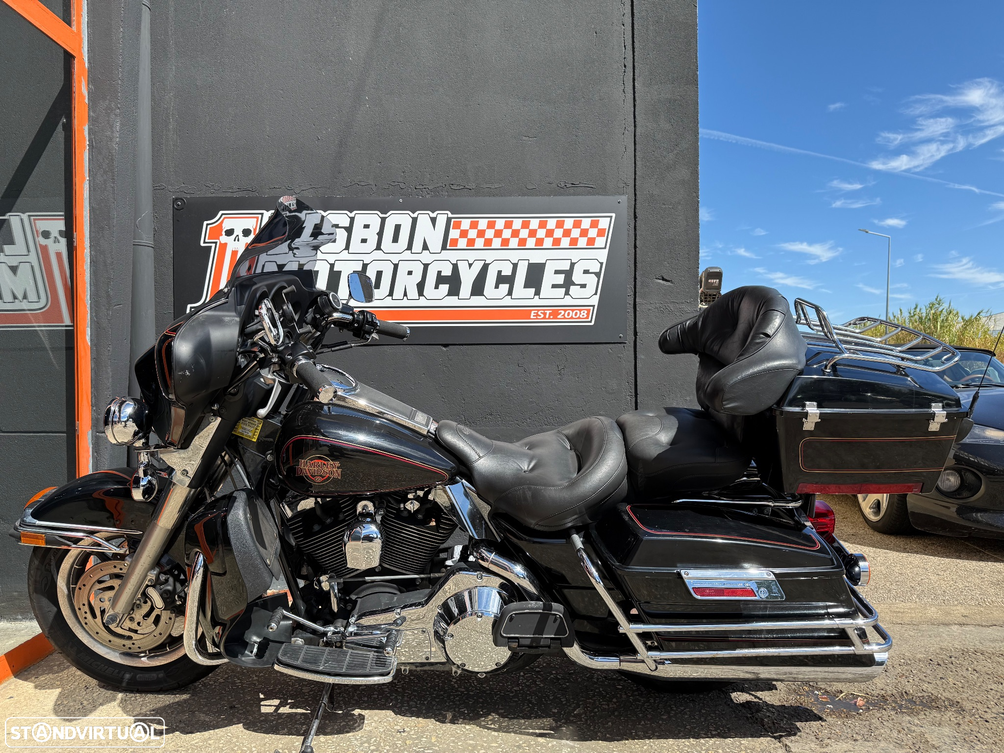 Harley-Davidson FLHTC ELECTRA GLIDE - 10