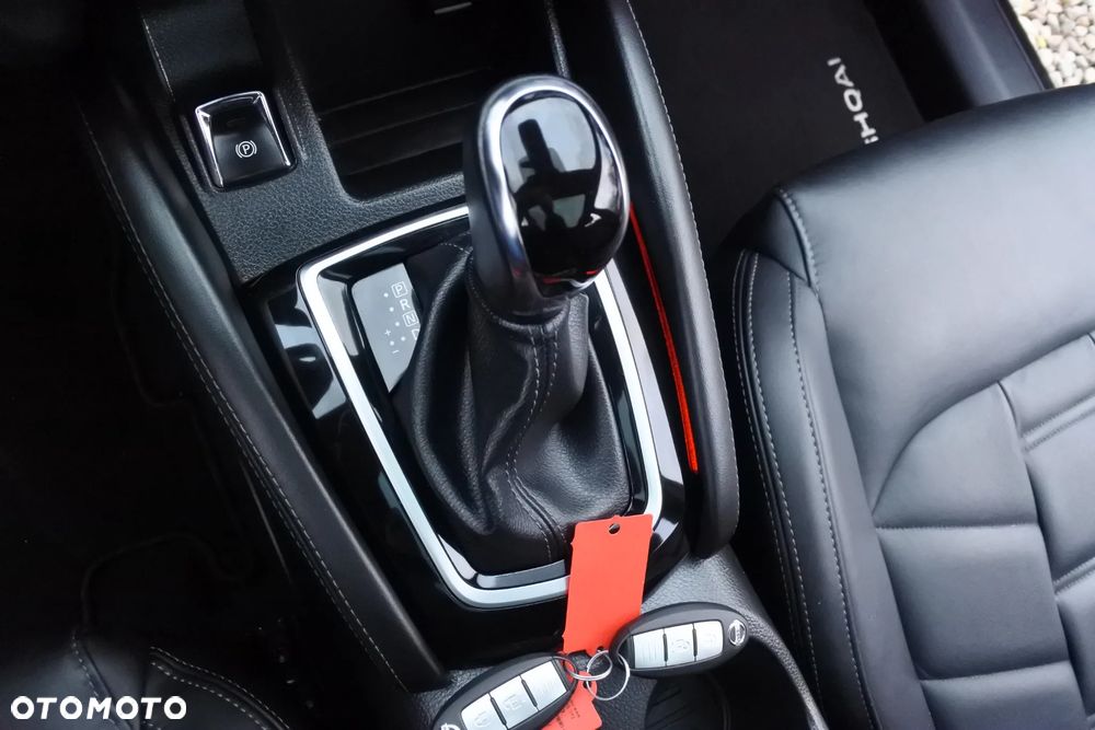 Nissan Qashqai 1.2 DIG-T Xtronic TEKNA+ - 26