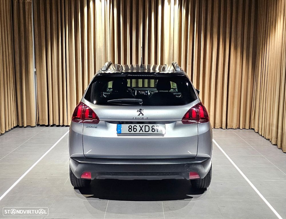 Peugeot 2008 1.2 PureTech Style - 9
