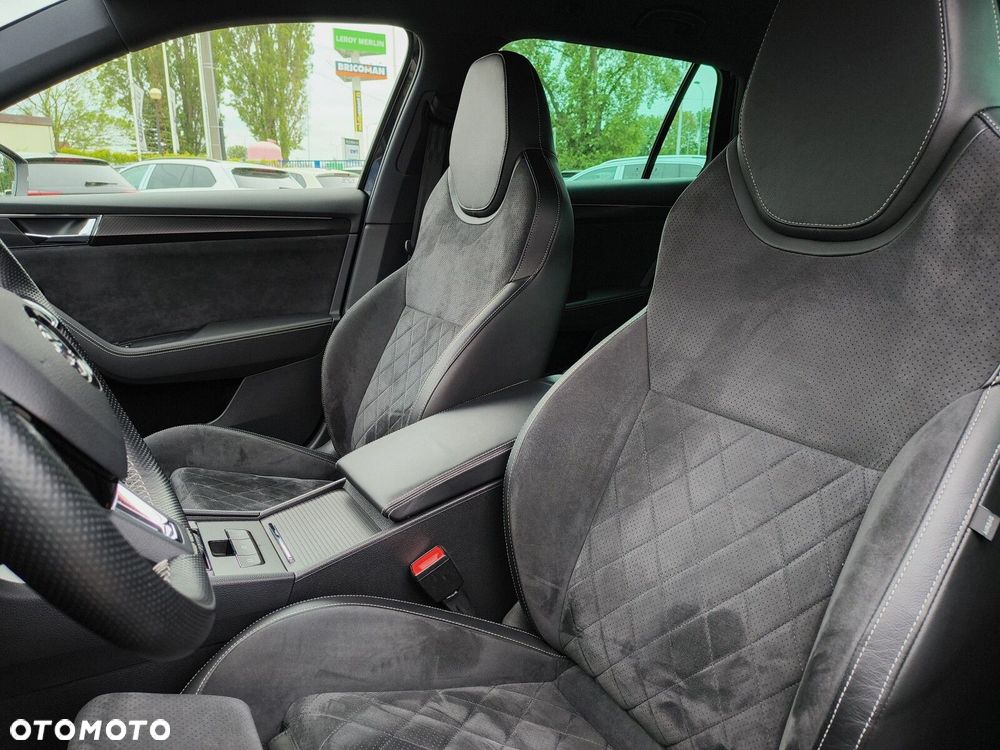 Skoda Superb 2.0 TSI 4x4 Sportline DSG - 12