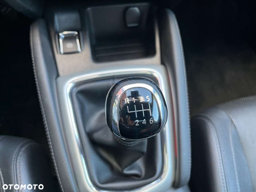Nissan Qashqai 1.2 DIG-T N-Connecta - 15