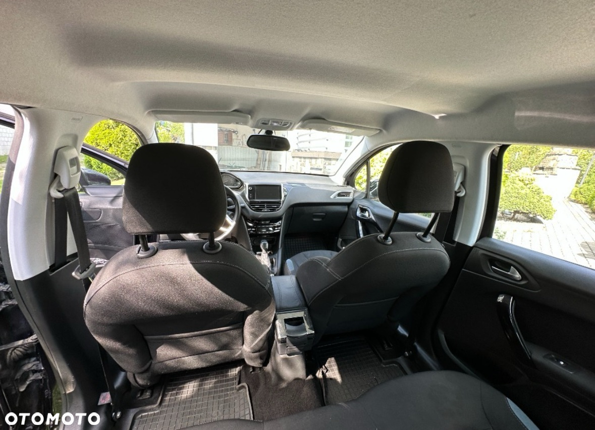 Peugeot 208 1.2 PureTech Allure - 7