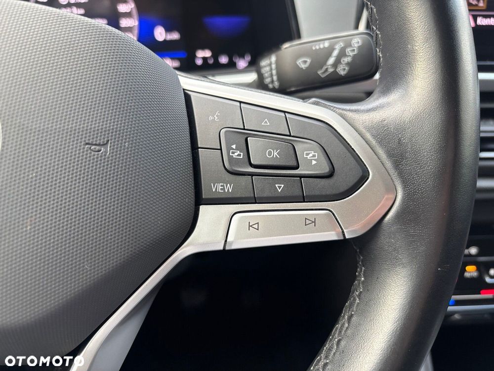 Volkswagen T-Roc 1.5 TSI Life - 15