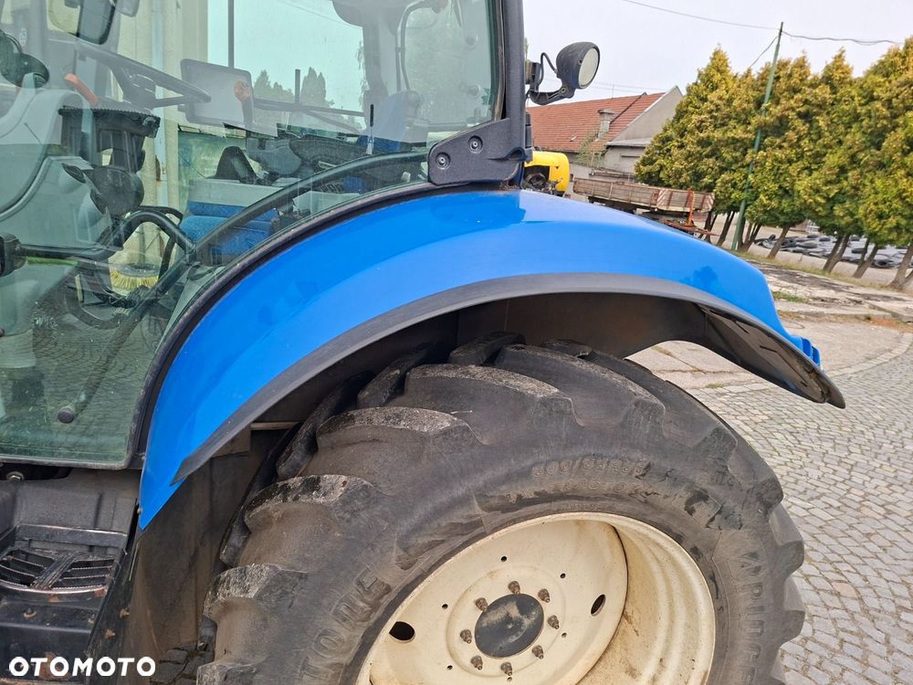 New Holland T7.200 4X4 - 23