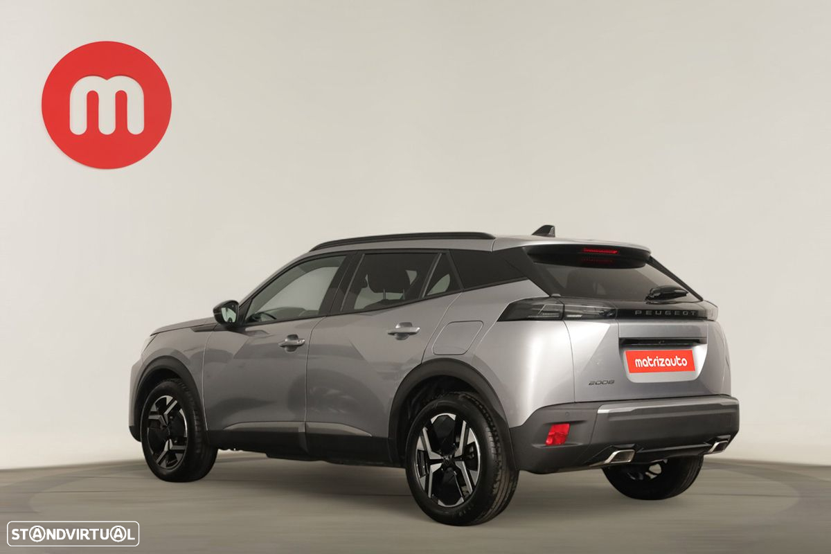 Peugeot 2008 1.2 PureTech Allure EAT8 - 3