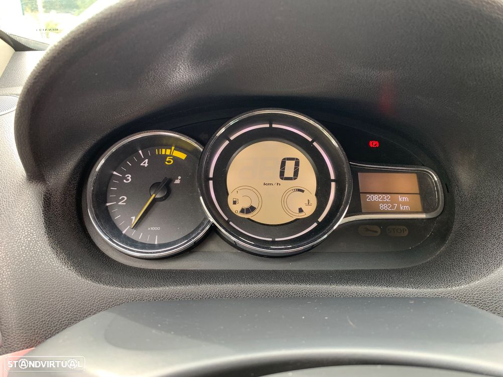 Renault Mégane Sport Tourer 1.5 dCi Comfort SS - 6