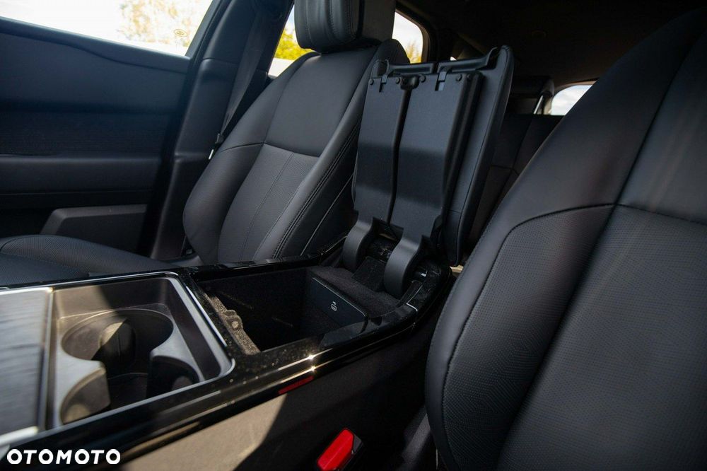 Land Rover Range Rover Velar - 16