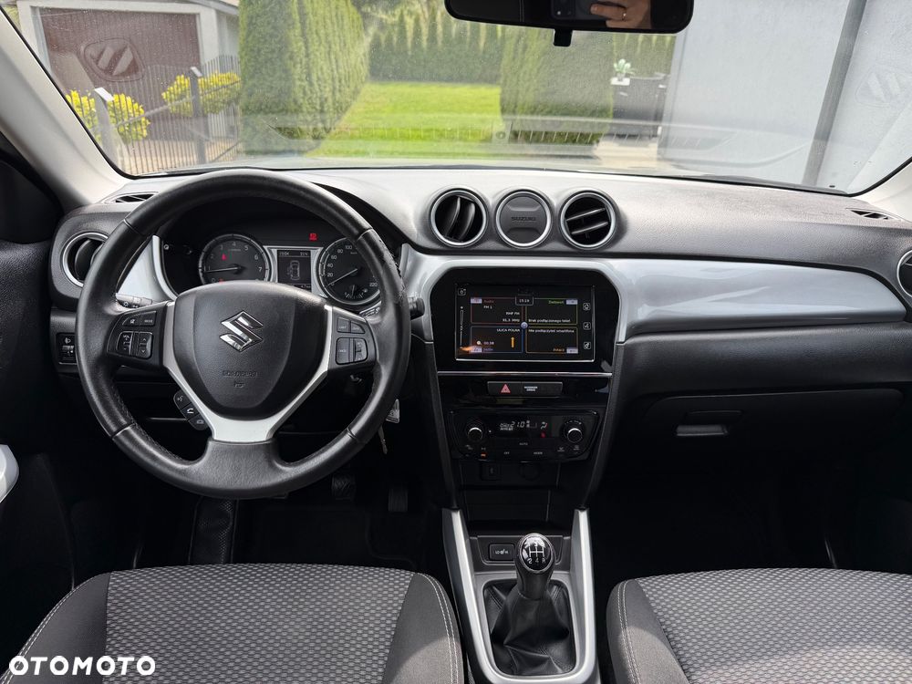 Suzuki Vitara 1.6 Elegance 2WD - 8