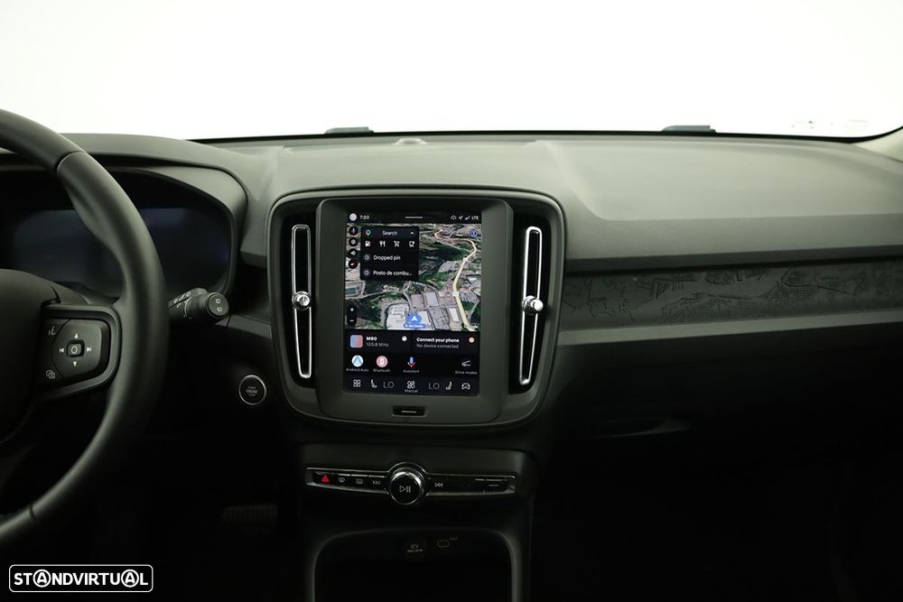 Volvo XC 40 2.0 B3 Essential - 9