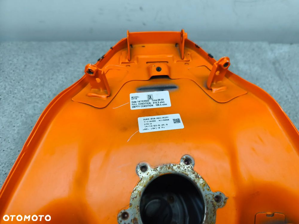 Bak, zbiornik paliwa KTM 390 Duke 24- - 35