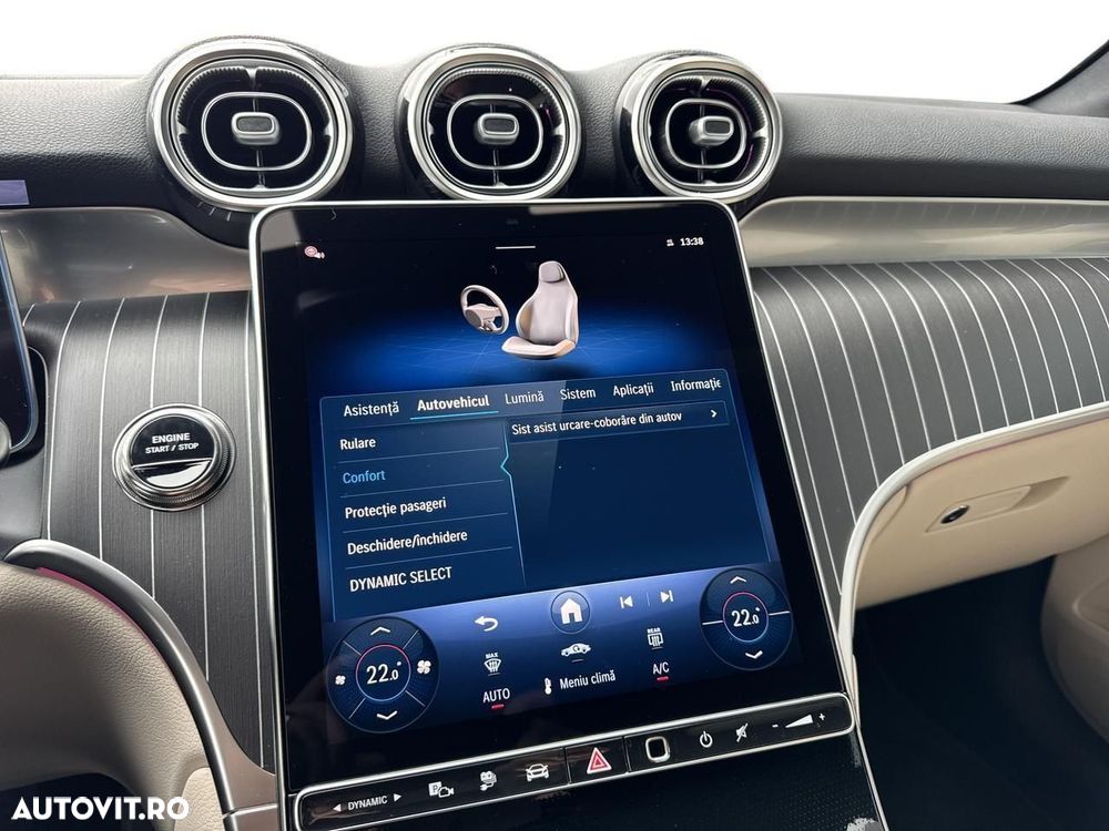 Mercedes-Benz GLC 300 e 4MATIC - 24