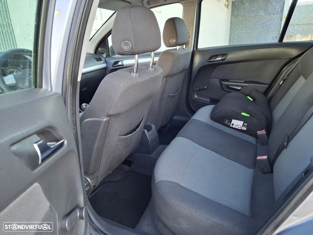 Opel Astra 1.3 CDTI Elegance - 12