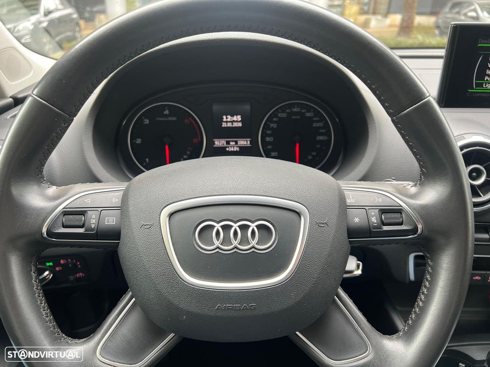 Audi A3 Sportback 1.6 TDI Advance - 29