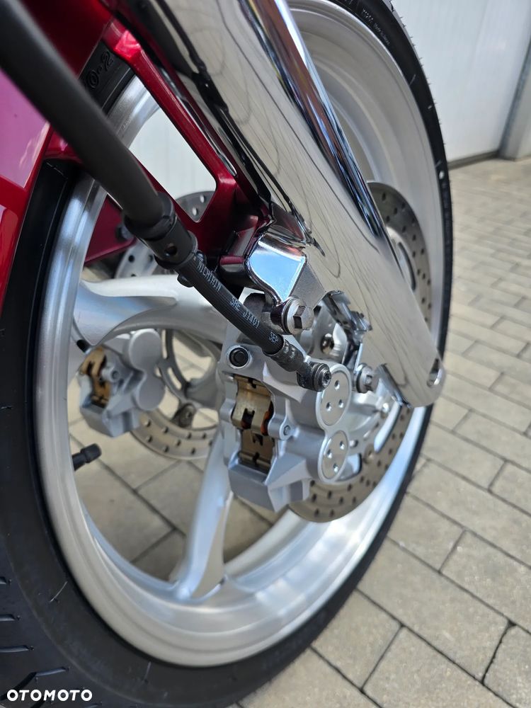 Yamaha Raider - 7