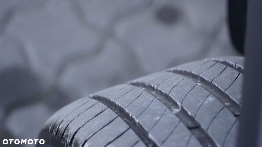 Renault Arkana E-TECH 145 INTENS - 29