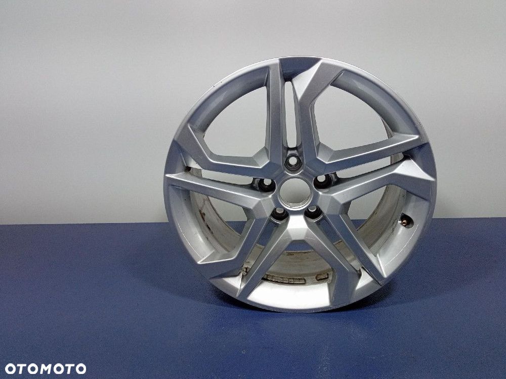 AUDI Q5 8R  FELGA  ALUMINIOWA 8JX18 ET39 5X112 80A601025BD - 1
