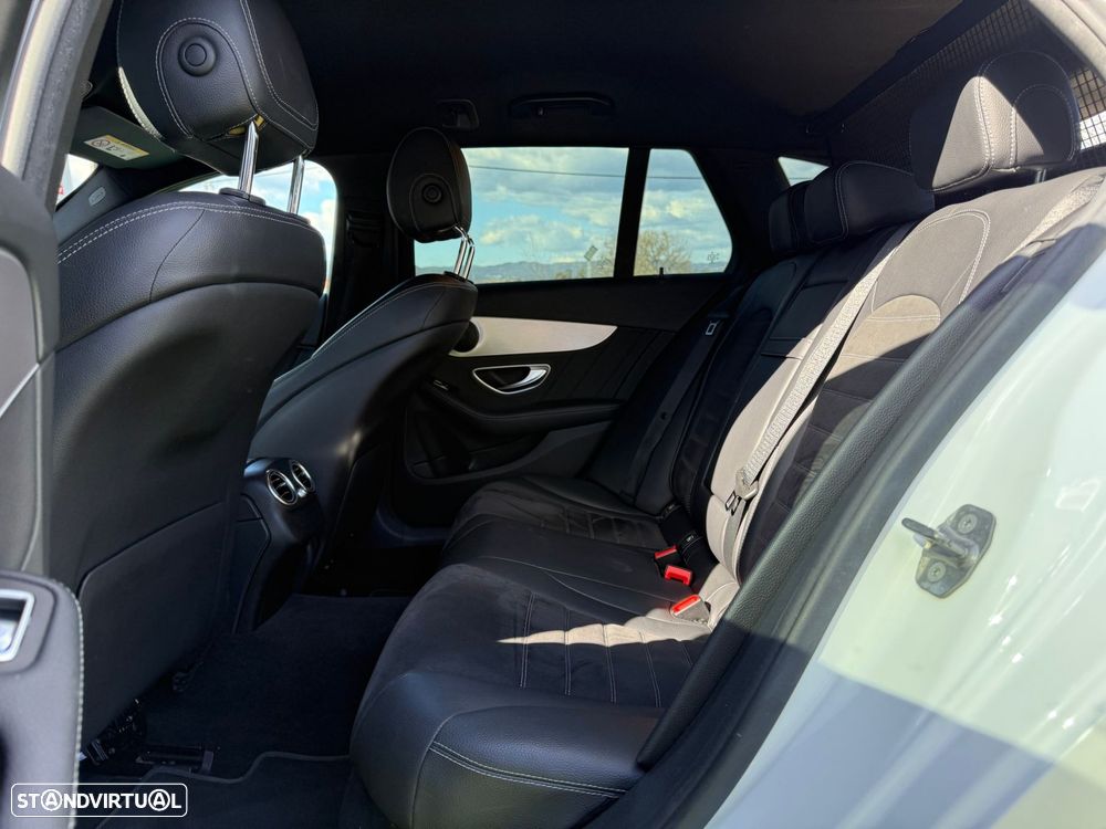 Mercedes-Benz C 300 - 27