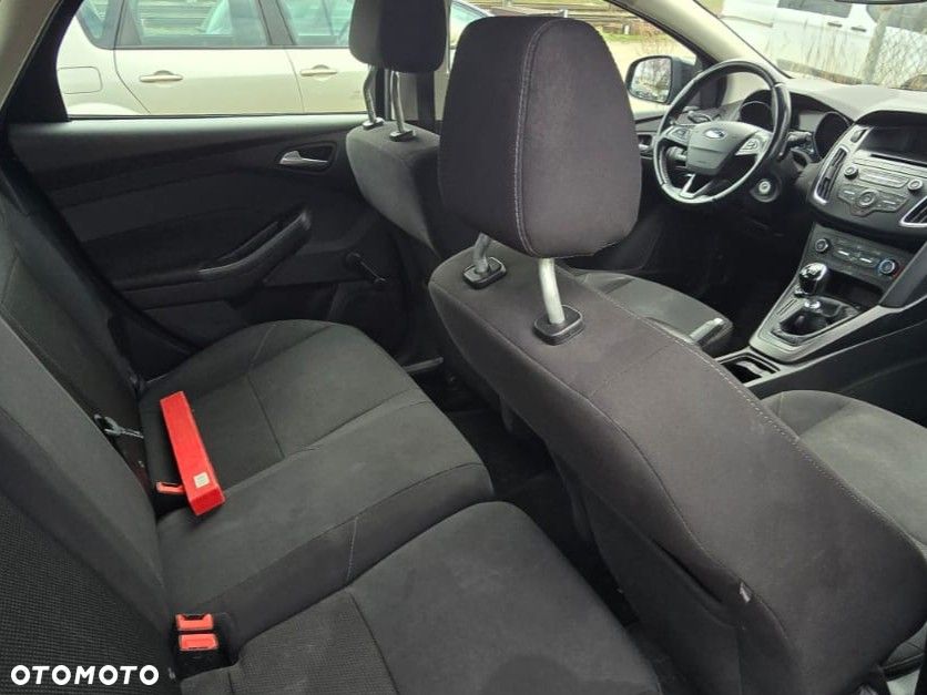 Ford Focus - 6