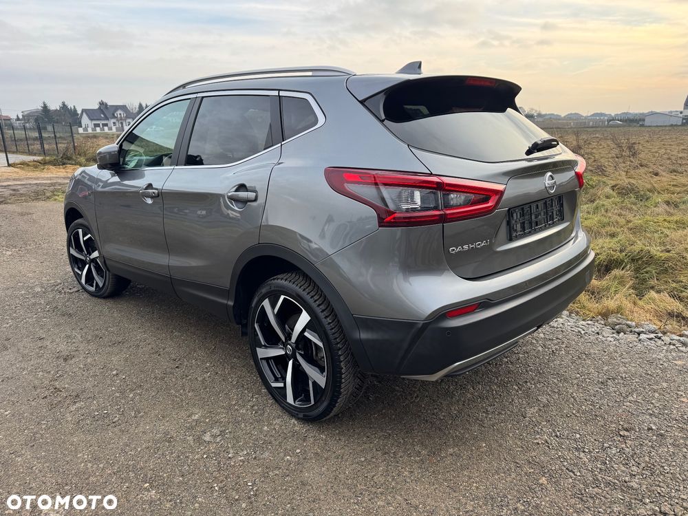 Nissan Qashqai 1.6 DCi TEKNA+ - 6