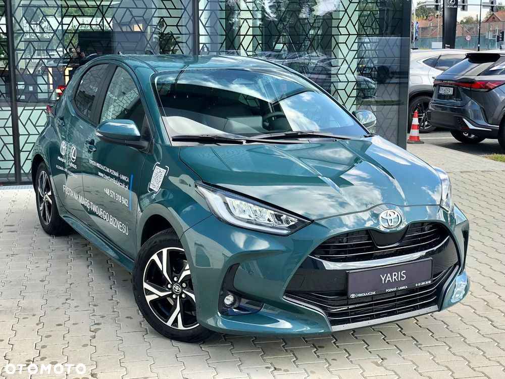 Toyota Yaris Hybrid 1.5 Style - 9