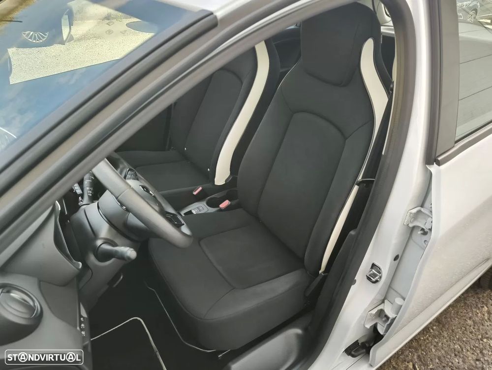 Renault Zoe (c/ Bateria) Zen 50 - 33