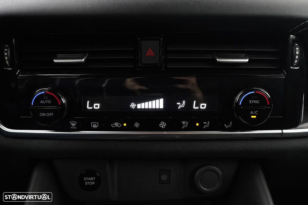 Nissan Qashqai 1.5 e-Power N-Connecta - 13