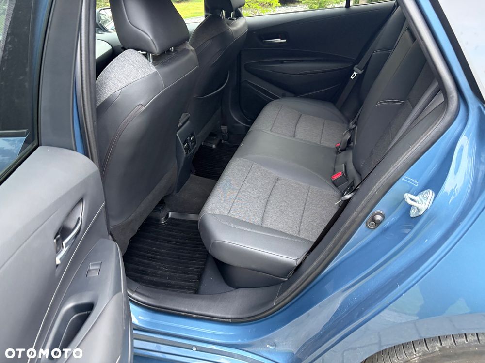Toyota Corolla 1.8 Hybrid Executive - 15