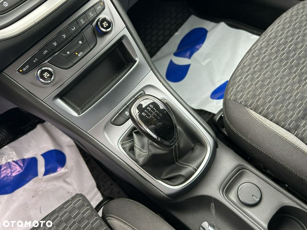 Opel Astra - 14