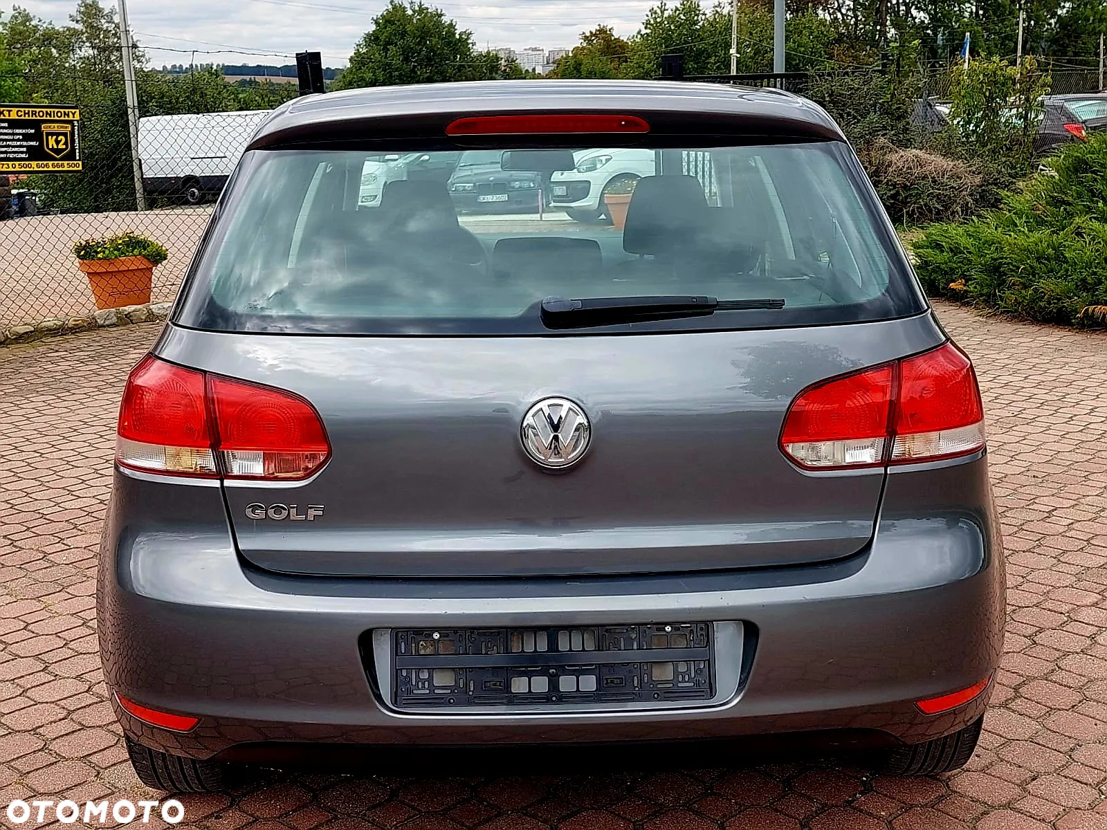 Volkswagen Golf 1.2 TSI BlueMotion Technology Comfortline - 2