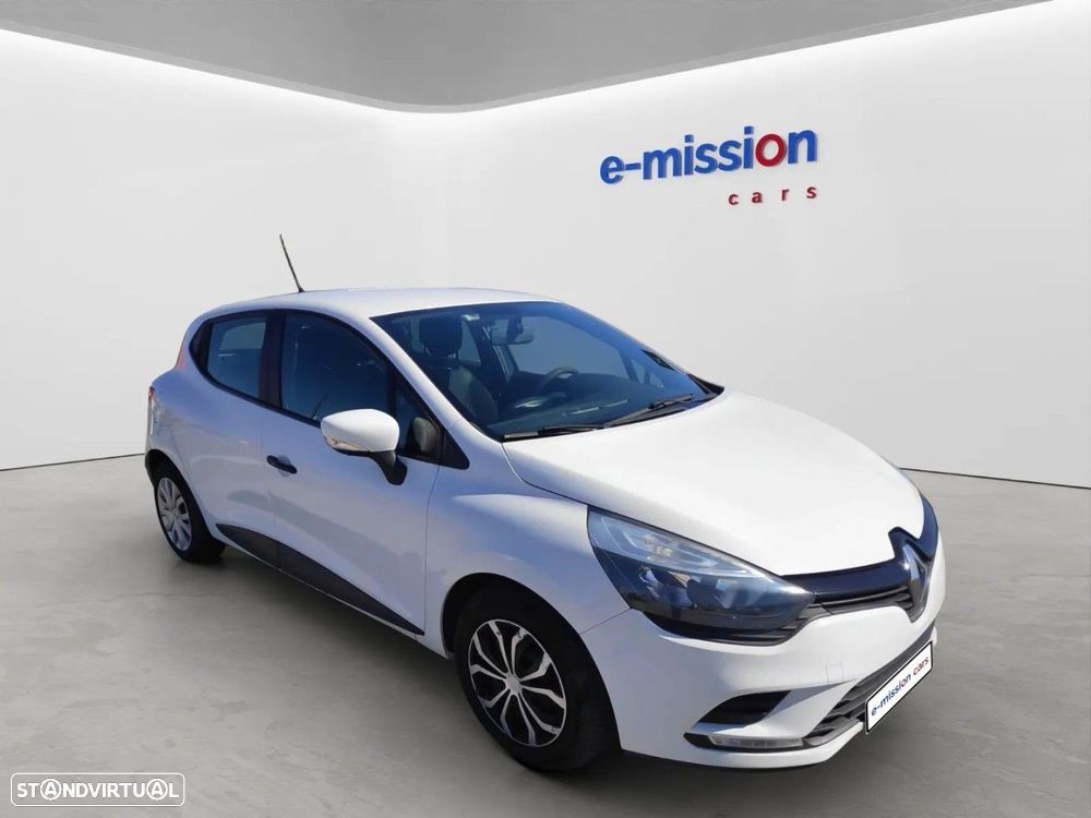 Renault Clio - 7