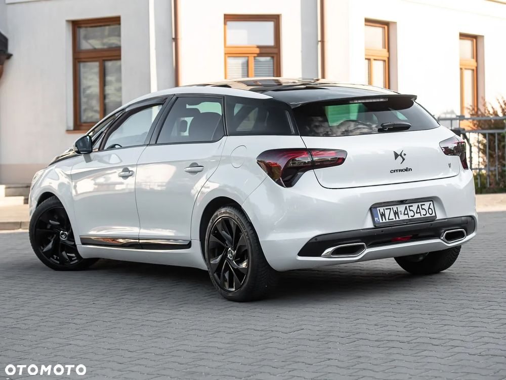 Citroën DS5 2.0 HDi SoChic - 5