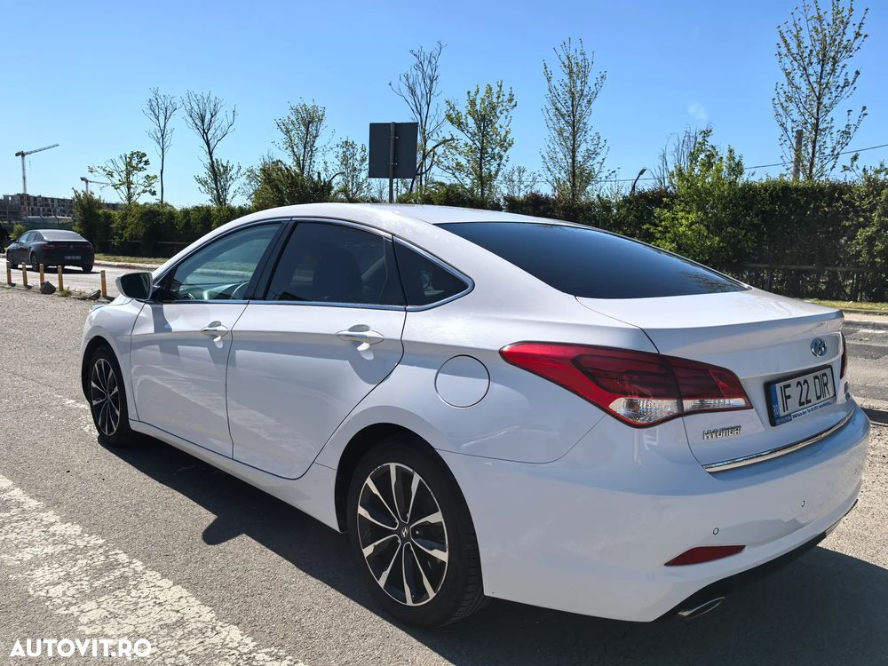 Hyundai i40 1.7 CRDI CW 7DCT Supreme+ - 7