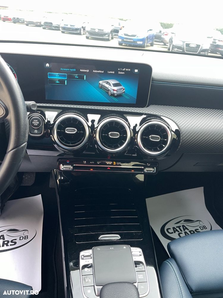 Mercedes-Benz A 180 d Sedan Aut. - 34