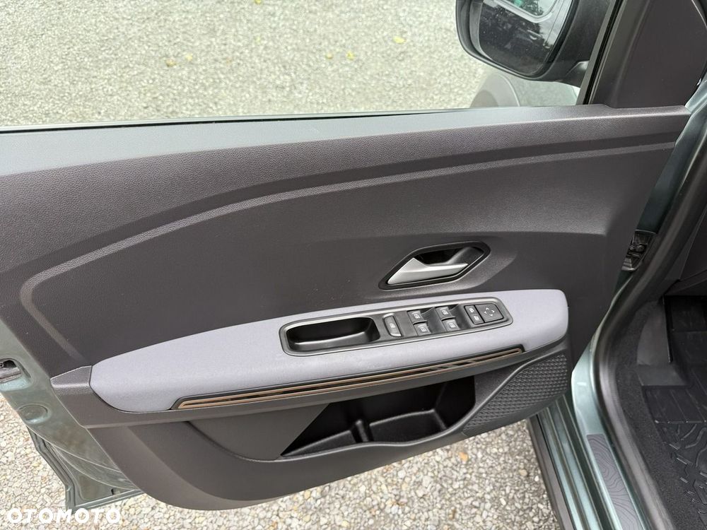 Dacia Sandero Stepway - 13