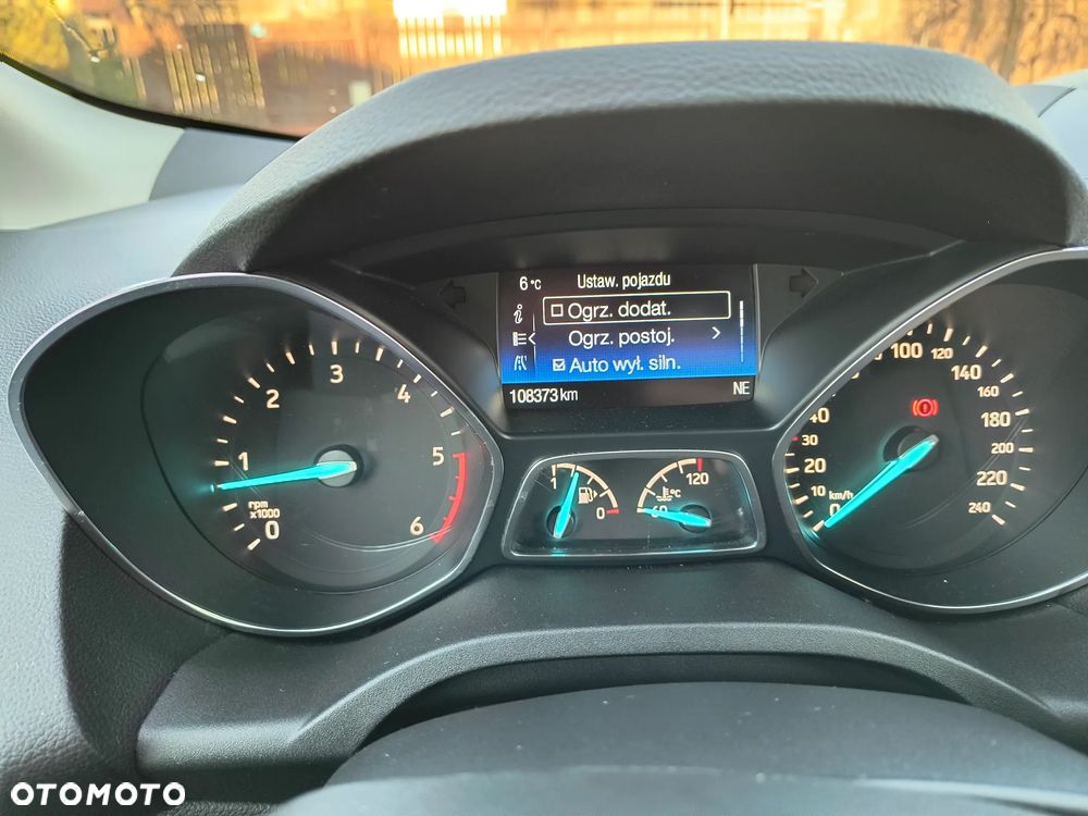 Ford Kuga 2.0 TDCi 4WD Titanium - 34