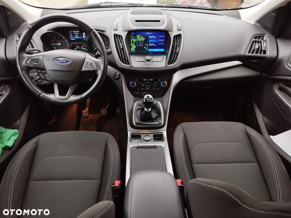 Ford Kuga 1.5 EcoBoost 2x4 Business Edition - 14