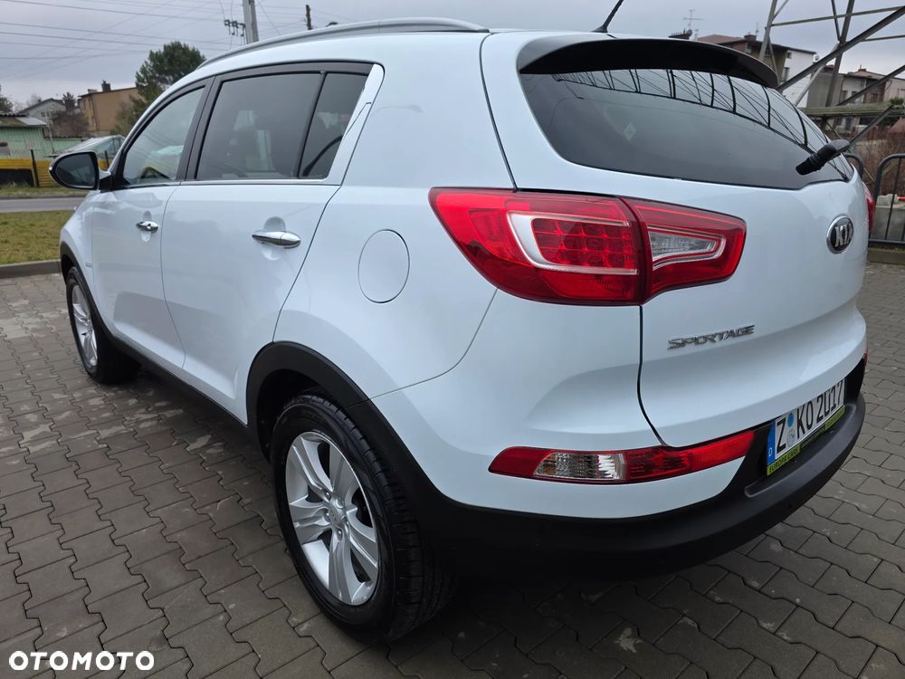 Kia Sportage 1.6 GDI 2WD Dream-Team Edition - 11